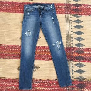 Joe’s Jeans Distressed Skinny